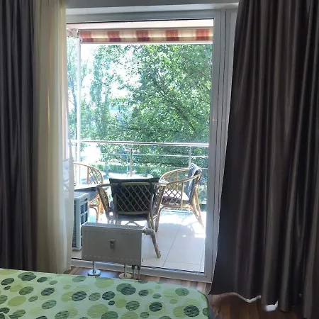 Apartament Green Garden St. Vlass *